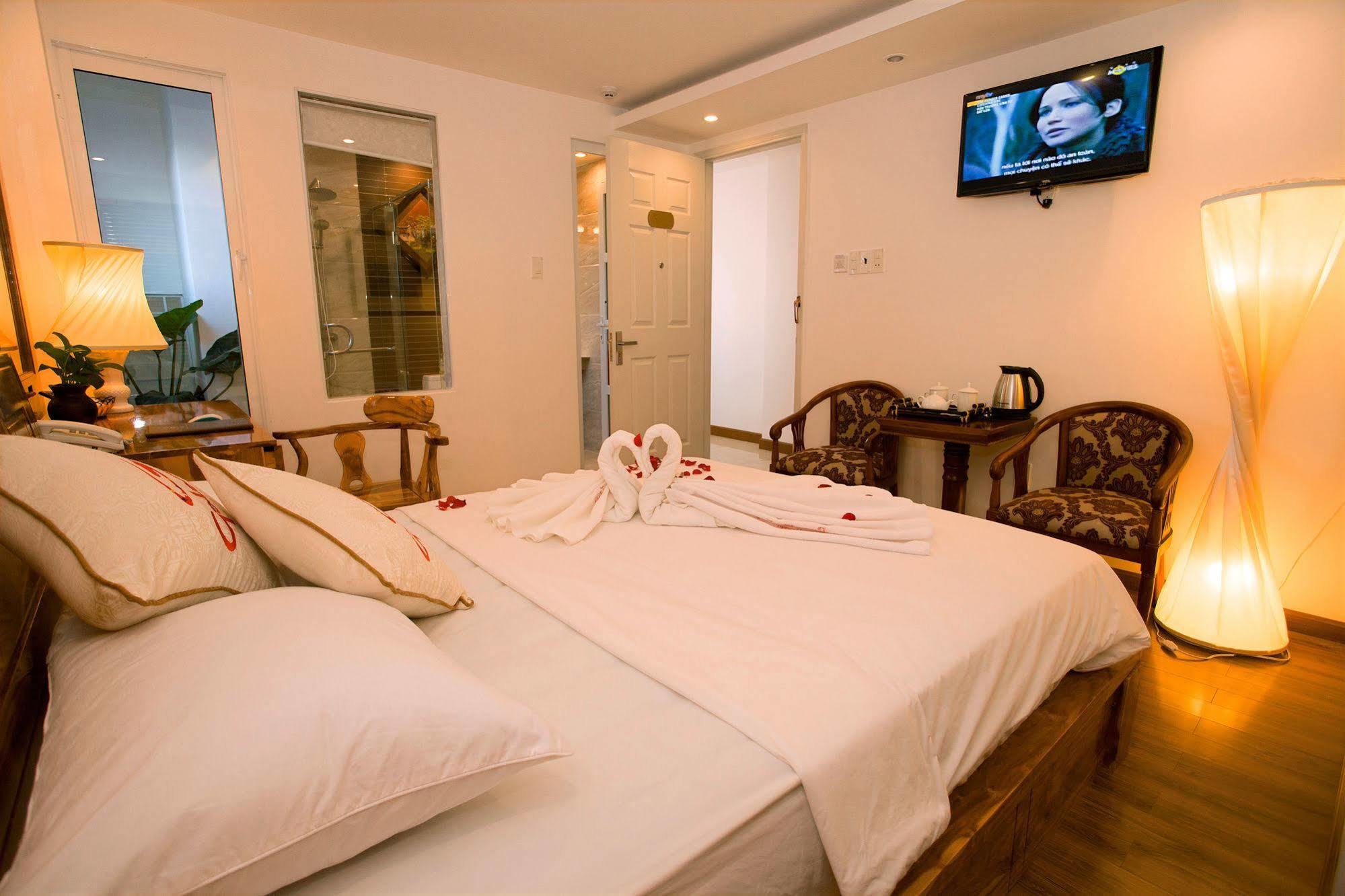 Rex Hotel y Apartamento Nha Trang Exterior foto